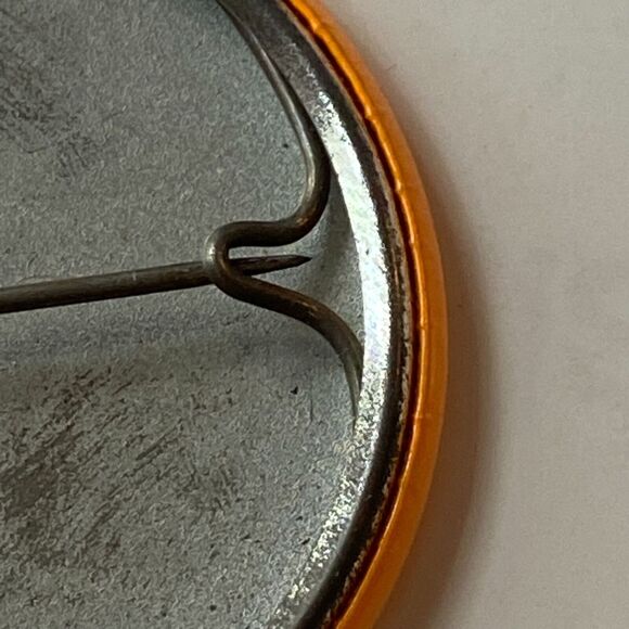 Train Safety Pinback Orange Operator Handling Lapel Pin Button Vintage Railfan - Picture 4 of 5